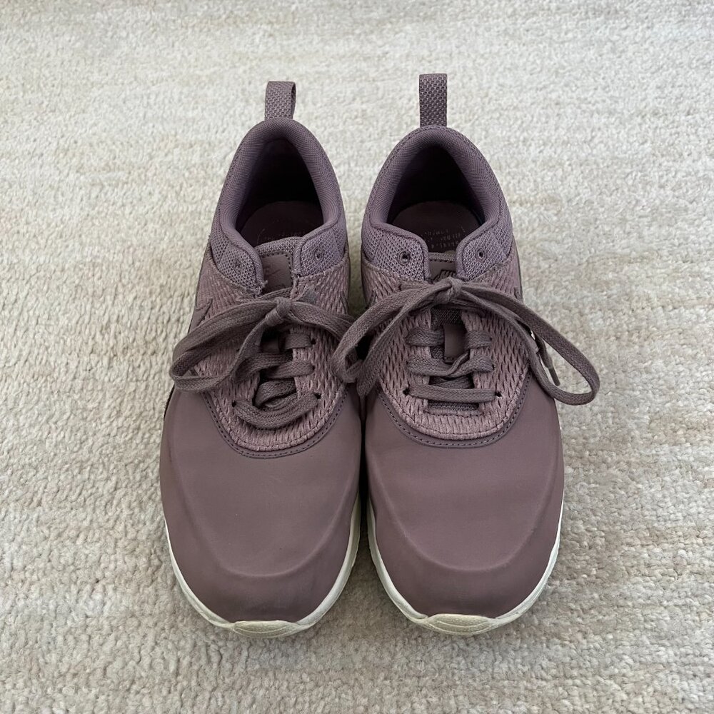 Nike Womens Air Max Thea Sneakers Shoes 9 - Picture 3 of 11